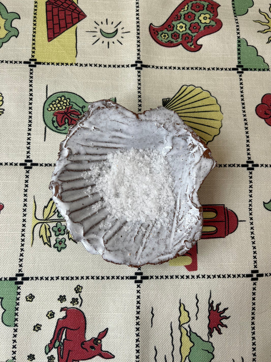 JOE SWEENEY CERAMIC SCALLOP SHELL