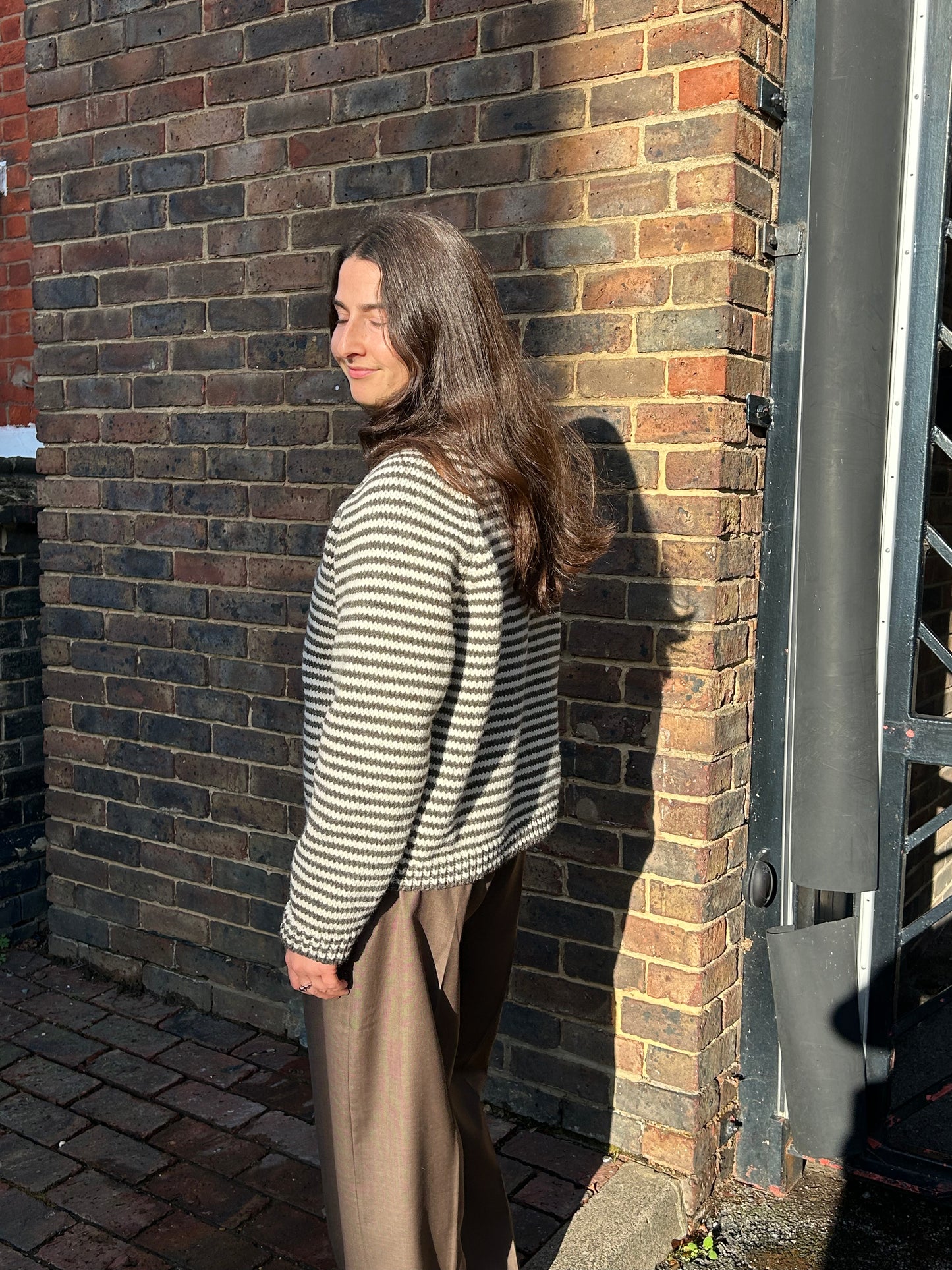 YETTON CARDIGAN GREY AND CREAM