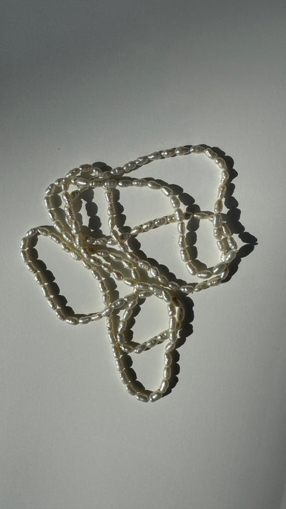 SACROSANCT FRESHWATER PEARL NECKLACE