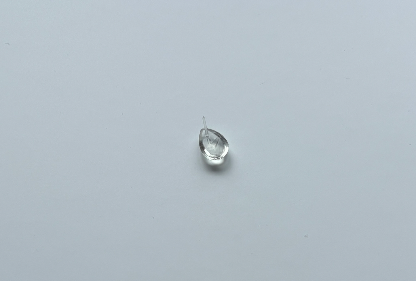 DEANNIE TEARDROP STUD