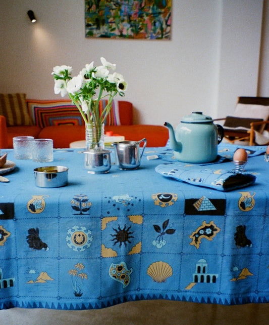 CHERRY FLIPS TABLE CLOTH BLUE